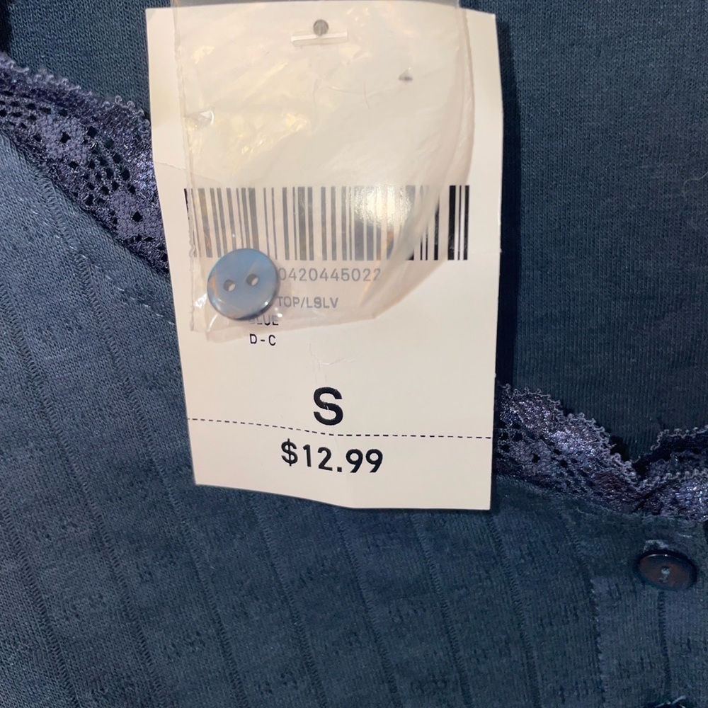 Forever 21 blue knit top WITH TAGS - Picture 4 of 5